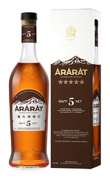 Коньяк Арарат 5 звезд 0,7 л